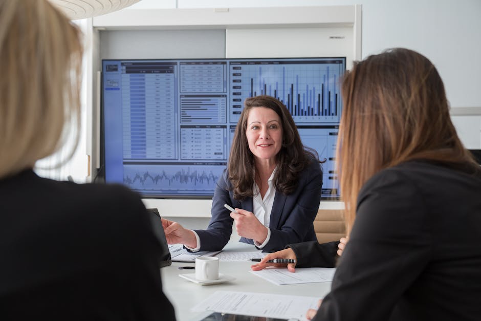 Big Data Solutions: Tackling Advertiser Problems with Advanced Analytics